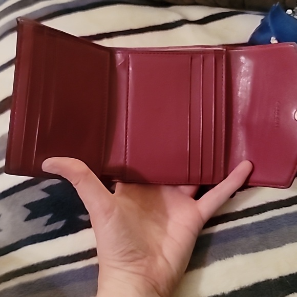 Coach Pink Floral Leather Wallet - Picture 3 of 4